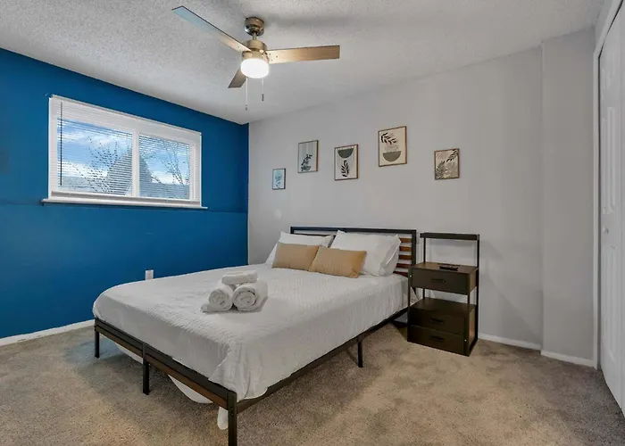 Modern 4br Retreat Fenced Yard Near Easton * Columbus
