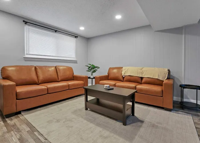 Modern 4br Retreat Fenced Yard Near Easton Columbus